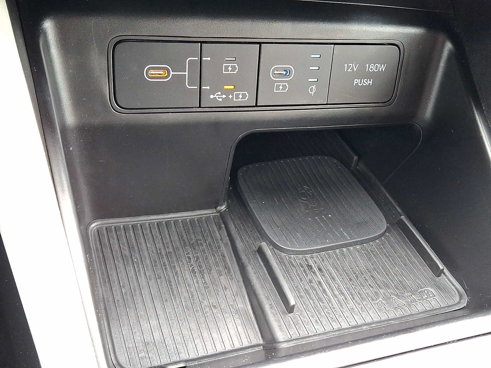Used 2025 Hyundai Tucson SEL AWD/4WD image 23
