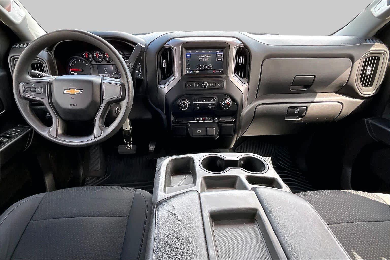 Used 2020 Chevrolet Silverado 1500 Custom w/ Custom Value Package RWD image 14