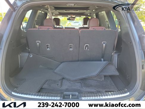 Used 2024 Kia Telluride SX image 10