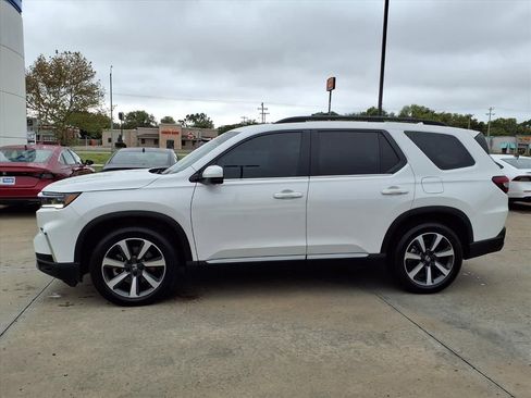 Used 2023 Honda Pilot Elite image 23