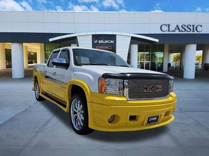 Used 2009 GMC Sierra 1500 SLE w/ Convenience Package