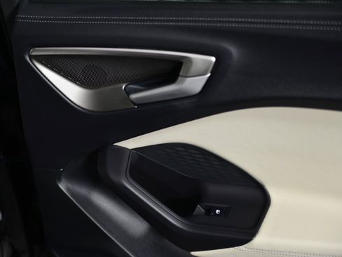 New 2025 Audi A5 2.0T Prestige image 22