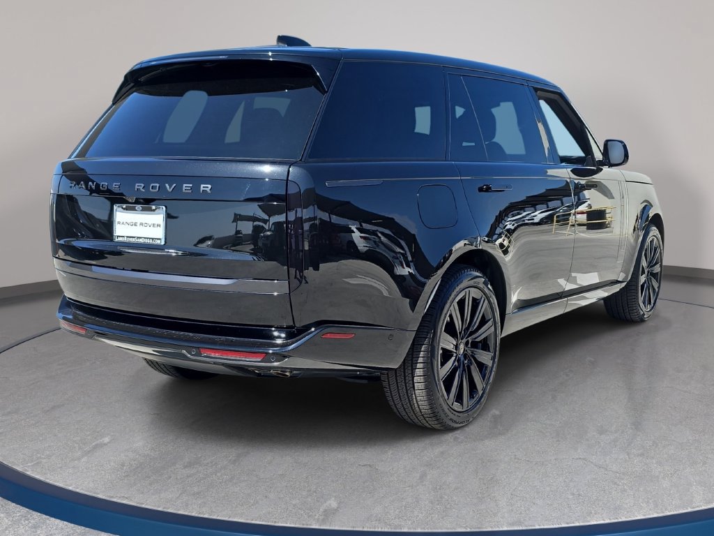 New 2027 Land Rover Range Rover Long Wheelbase SE AWD/4WD image 5