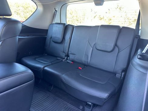 Used 2020 Nissan Armada Platinum w/ Captain's Chairs Package image 30