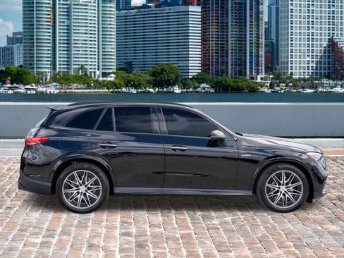 Used 2024 Mercedes-Benz GLC 43 AMG 4MATIC image 4