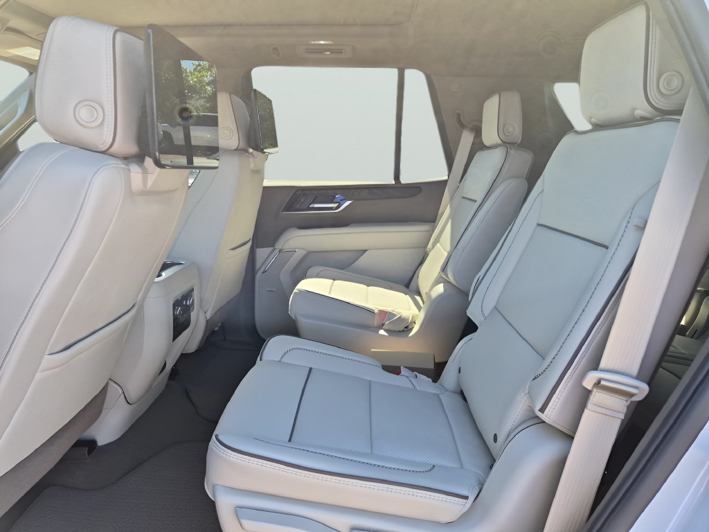 New 2026 GMC Yukon Denali w/ Denali Reserve Package AWD/4WD image 33