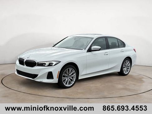 Used 2023 BMW 330i xDrive Sedan w/ Premium Package image 7