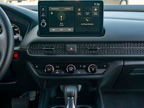 Certified 2026 Honda HR-V Sport image 24