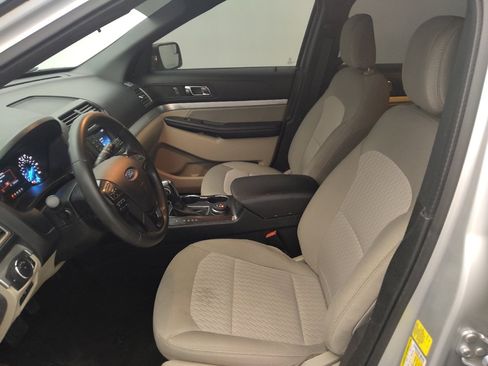 Used 2018 Ford Explorer 4WD image 17