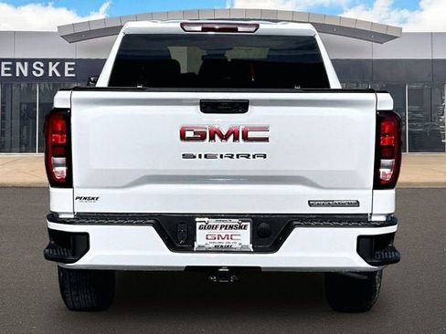 New 2026 GMC Sierra 1500 Elevation image 4