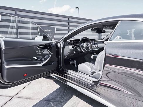 Used 2016 Mercedes-Benz S 63 AMG 4MATIC Coupe image 26