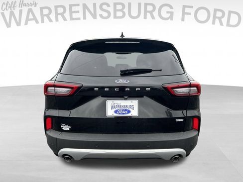 New 2025 Ford Escape SE image 6