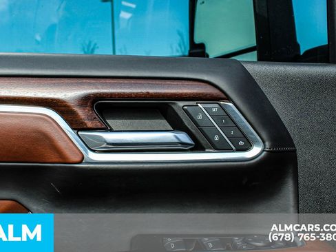 Used 2024 GMC Sierra 3500 Denali Ultimate image 35