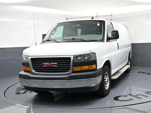 Used 2021 GMC Savana 2500 w/ Driver Convenience Package RWD image 11
