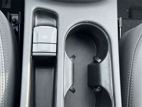 Used 2023 Hyundai Kona Limited image 19