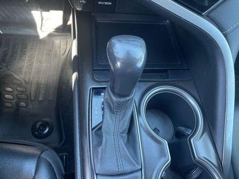 Used 2021 Toyota Camry SE image 15