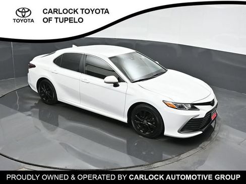 Used 2024 Toyota Camry LE FWD image 31
