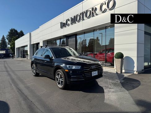 Used 2020 Audi Q5 e Premium w/ Convenience Package AWD/4WD image 1