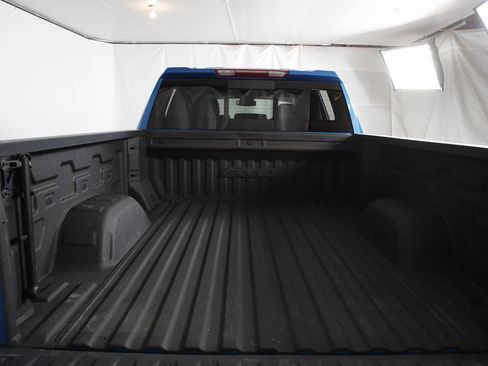 Used 2023 GMC Sierra 1500 AT4 w/ AT4 Premium Package image 5