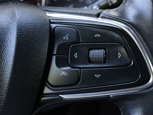Used 2023 Buick Encore GX Preferred w/ Cold Weather Comfort Package AWD/4WD image 30