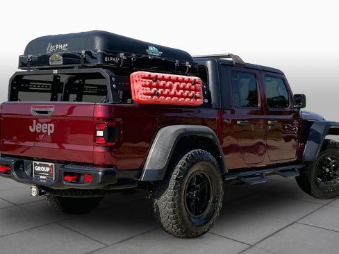 Used 2021 Jeep Gladiator Rubicon AWD/4WD image 12