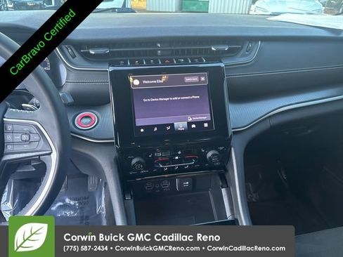 Used 2024 Jeep Grand Cherokee L Altitude AWD/4WD image 23