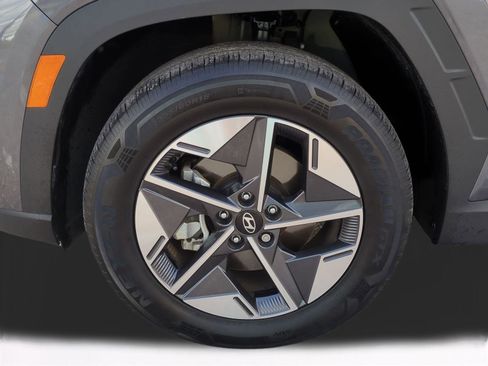 Certified 2025 Hyundai Tucson SEL AWD/4WD image 11