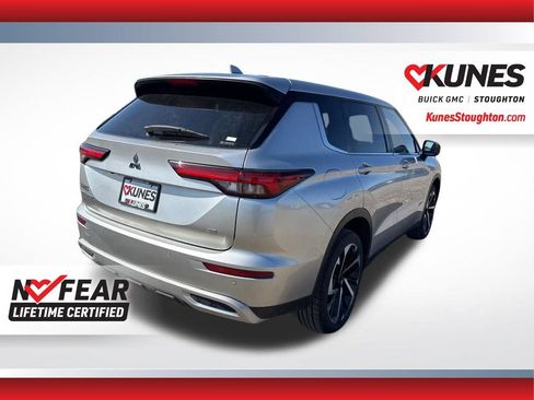 Used 2022 Mitsubishi Outlander SEL Black Edition AWD/4WD image 11