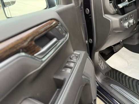 New 2026 GMC Sierra 1500 Elevation image 14