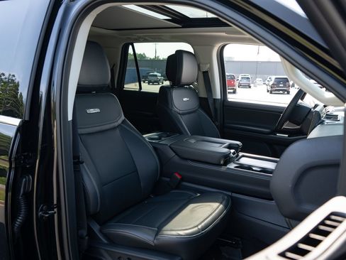 New 2027 Ford Expedition Max Platinum w/ Driver's Package AWD/4WD image 41
