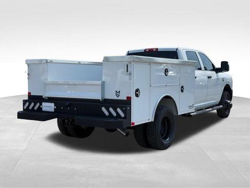 New 2026 RAM 3500 Tradesman AWD/4WD image 28