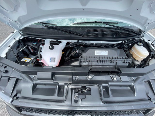 New 2026 Chevrolet Express 3500 Extended RWD image 12