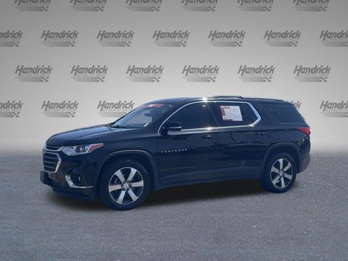 Used 2019 Chevrolet Traverse LT w/ LT Premium Package AWD/4WD image 5