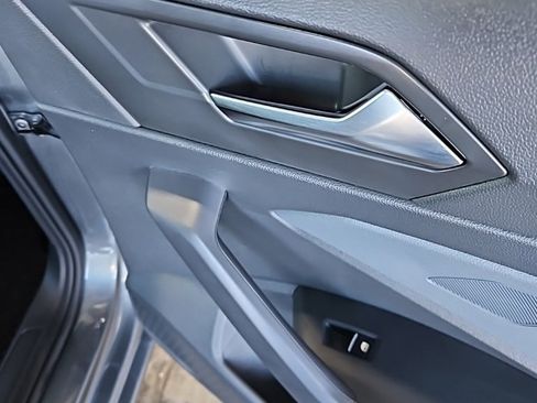 Used 2025 Volkswagen Jetta SEL image 16