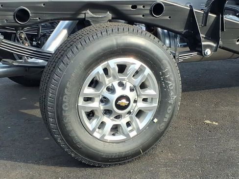 New 2024 Chevrolet Silverado 2500 W/T w/ WT Convenience Package image 25