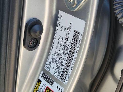 Used 2022 Toyota Tacoma SR AWD/4WD image 15