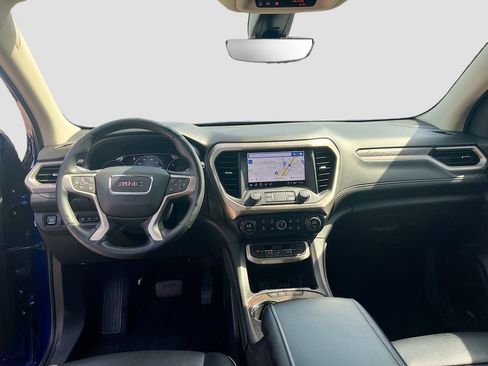 Used 2023 GMC Acadia Denali w/ Denali Ultimate Package FWD image 14