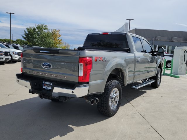 Used 2019 Ford F250 XLT w/ XLT Premium Package AWD/4WD image 3