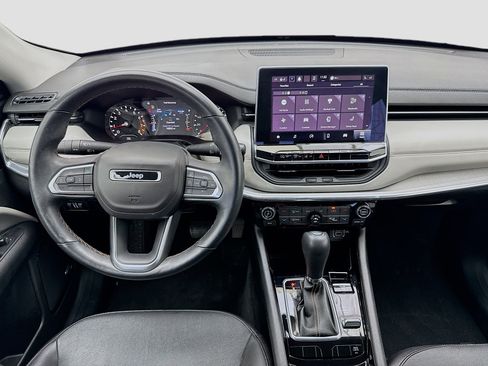 Used 2022 Jeep Compass Limited w/ Sun and Sound Group image 15