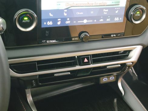 Certified 2025 Lexus RX 350 FWD w/ Technology Package image 24