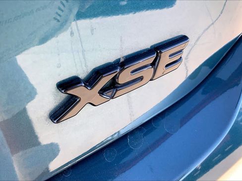 Used 2026 Toyota Camry XSE w/ Premium Package FWD image 10