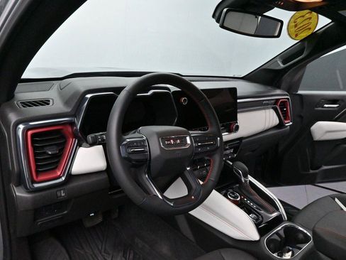Used 2023 GMC Canyon AT4X AWD/4WD image 17