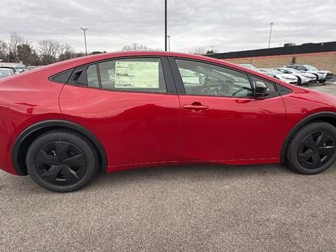 New 2026 Toyota Prius LE image 6