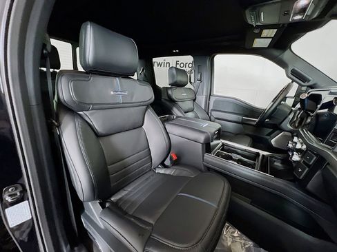 New 2026 Ford F350 Platinum image 17