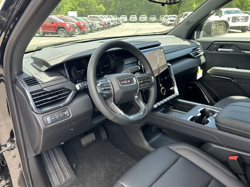 New 2026 GMC Acadia Elevation w/ Black Edition AWD/4WD image 17