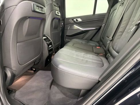 Used 2020 BMW X5 xDrive40i w/ M Sport Package AWD/4WD image 17