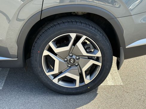 Used 2024 Hyundai Palisade SEL w/ Premium Package image 10