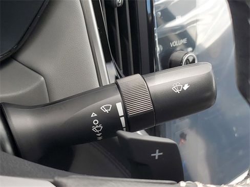 New 2025 Subaru Legacy Premium image 24