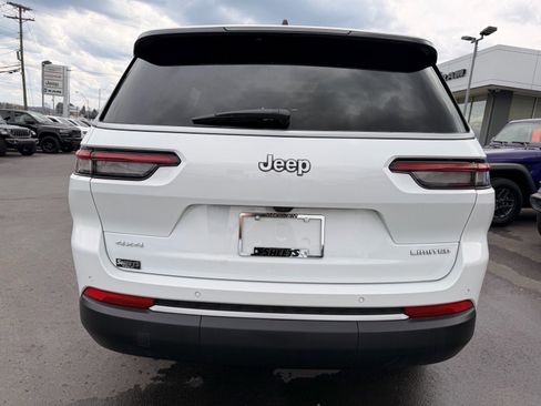 New 2026 Jeep Grand Cherokee L Limited AWD/4WD image 6
