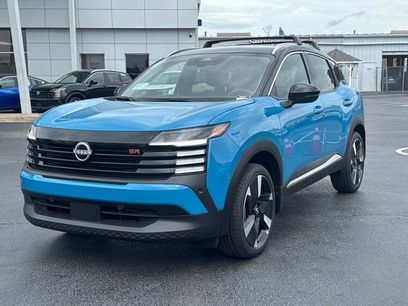 New 2026 Nissan Kicks SR w/ Cold Weather Package